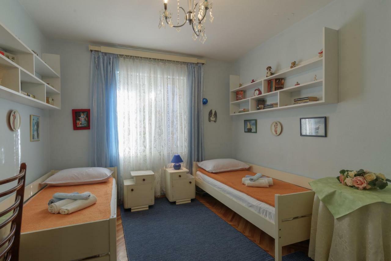 Rooms Mirjana - Centre Of Трогир Экстерьер фото